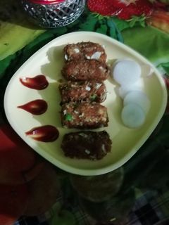 झटपट कटलेट (cutlet recipe in marathi) रेसिपी चे मुख्य फोटो 