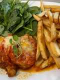 Pechuga de pollo parmesana