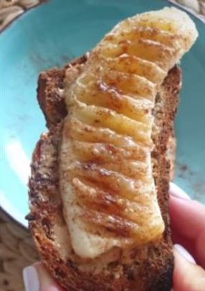 Foto de Tosta de Banana com Manteiga de Amêndoa