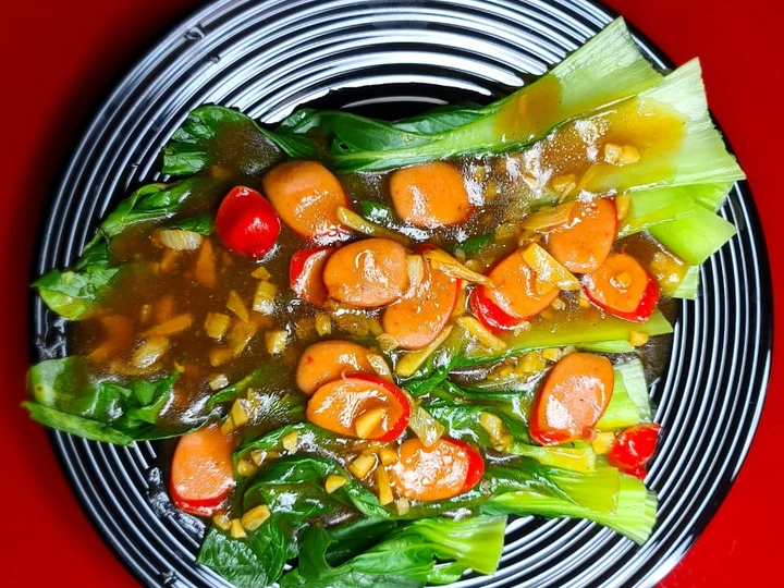Langkah Gampang Membuat Resep 51. Pakcoy tumis sosis yang Bikin Ngiler