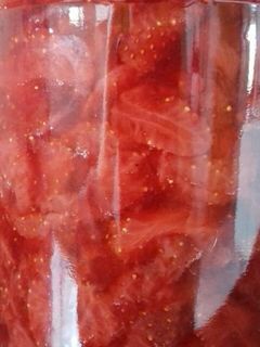 عکسی از دستور مربای توت فرنگی 😋