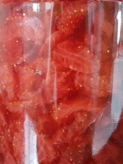 عکسی از دستور مربای توت فرنگی 😋