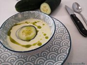 Una foto de sopa de sidra