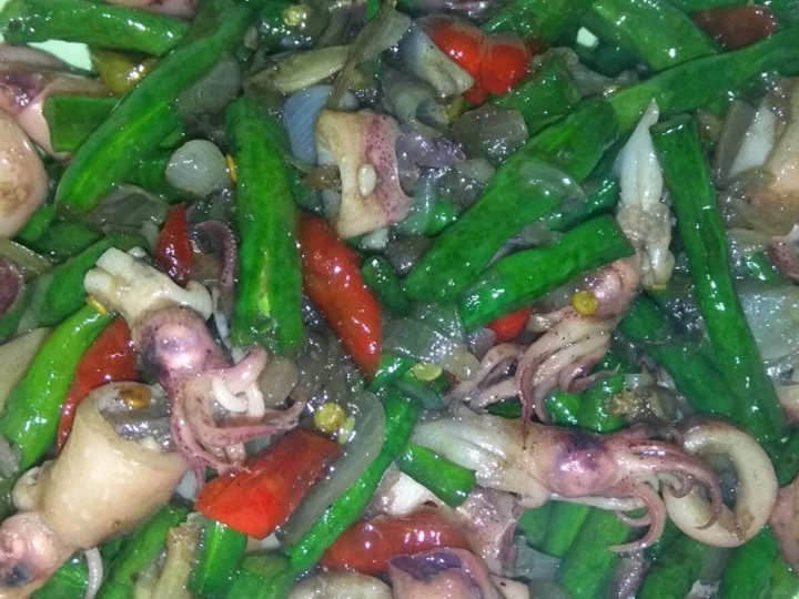 Cara Simple Membuat Resep  Tumis cumi asin vs kacang panjang pedas manis yang Bisa Manjain Lidah, Bikin Ketagihan