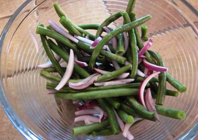 Haricot verts salad with a mustard vinaigrette