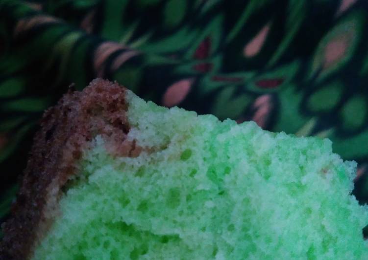 Bolu pandan kukus irit tanpa zatAditif (no sp/bp/bs)