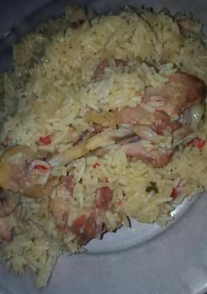 Una foto de Arroz con pollo