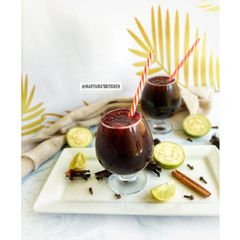 A picture of HIBISCUS&GUAVA JUICE.
