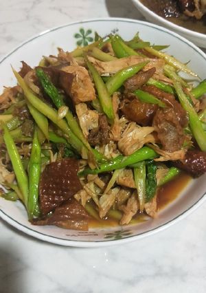 三牲-蘆筍炒雞胸肉 的食譜成品照片