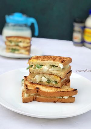 A picture of Egg and mayo sandwich.