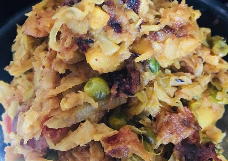 Simple Way to Make Quick Cabbage Potatoes stir fry