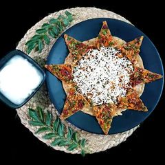 A picture of Mix Veg Cheesy Paratha.