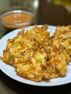 Foto resep Bakwan sayur + sambel kacang