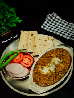 મેથી મટર મલાઈ.(Methi Matar Malai Recipe in Gujarati.) રેસીપી મુખ્ય ફોટો