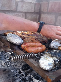 Una foto de Asado a la parrilla por lo 5 años cookpad Argentina FELIZ CUMPLE