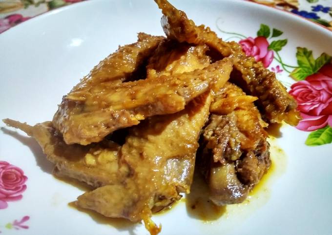 Semur Ayam Tak Amis