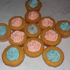 A picture of Vanilla sponge cupcakes without milk.