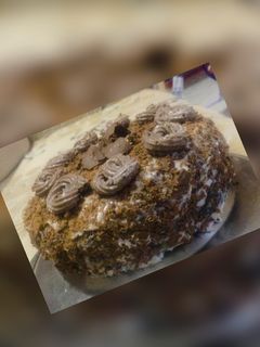 ब्लैक फॉरेस्ट केक (Black forest cake recipe in Hindi) रेसिपी मुख्य फोटो