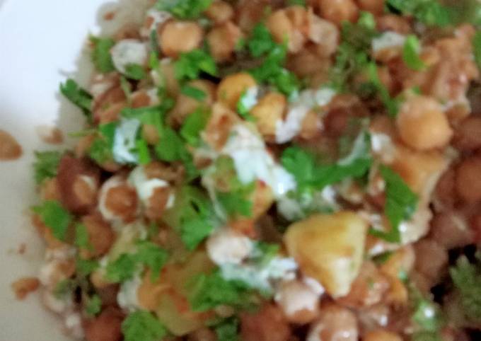 Simple Way to Make Thomas Keller Kathiya wari choly chaat😋