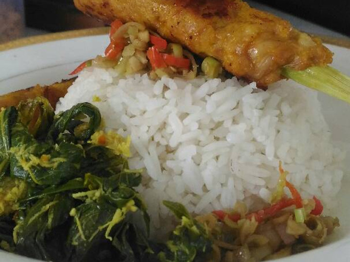 Bagaimana Membuat Urap Daun Singkong Maknyus ala Sayahh yang Bikin Ngiler