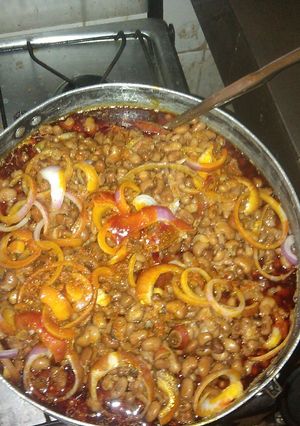 A picture of Spicy beans.