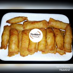 A picture of Spring rolls.