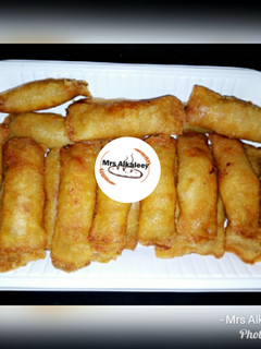 A picture of Spring rolls.