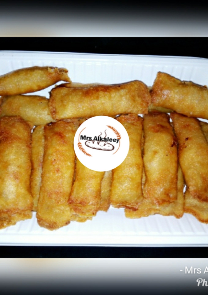 A picture of Spring rolls.