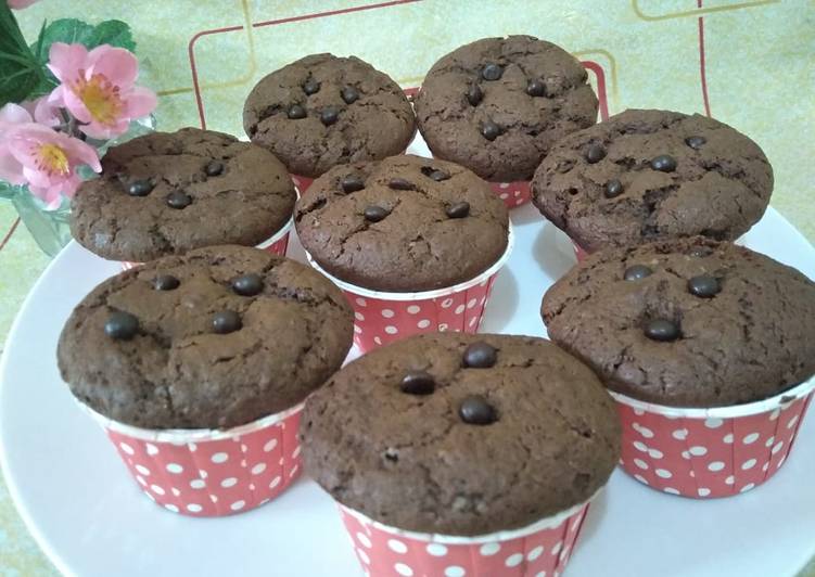Recipe: Appetizing Muffin Pisang Cokelat