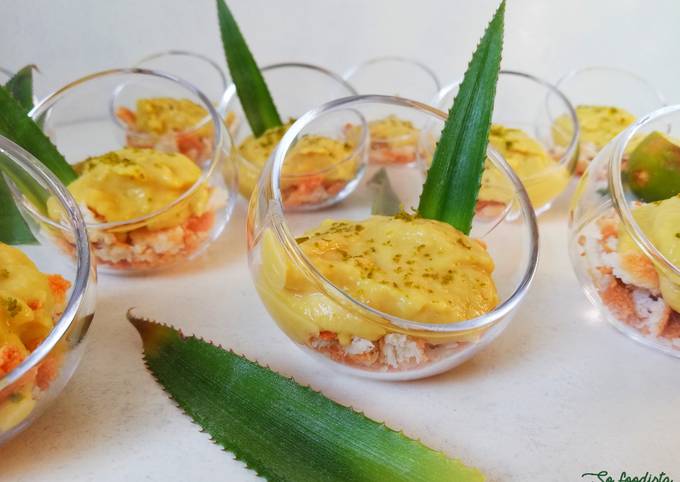 Recipe of Verrines façon piña colada (ananas, coco, citron vert)