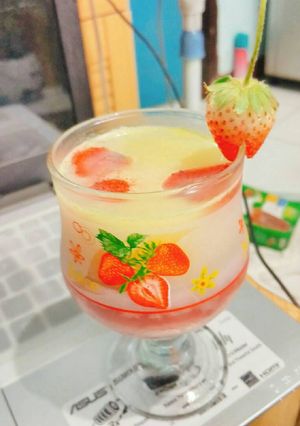 Foto resep Pudding Strawberry Nanas
