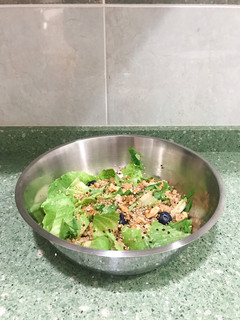 Una foto de Ensalada con quinoa