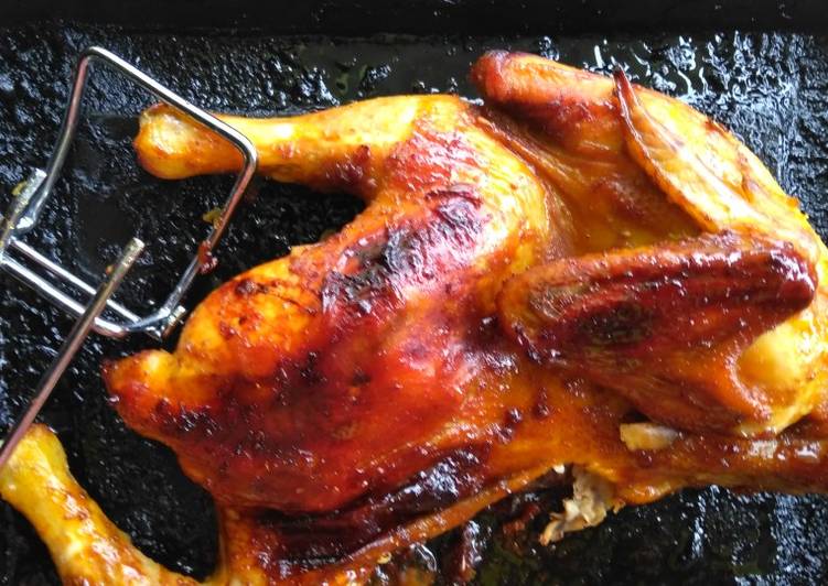 Bagaimana Membuat Ayam Oven Juicy Anti Gagal