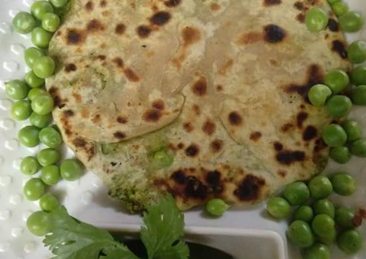 Peas parathas