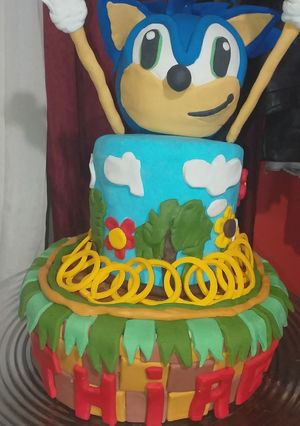 Una foto de Torta sonic ideas para principiantes como yo 👩🍳