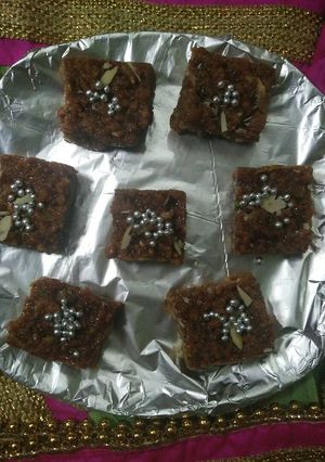 A picture of Dhoda burfi.