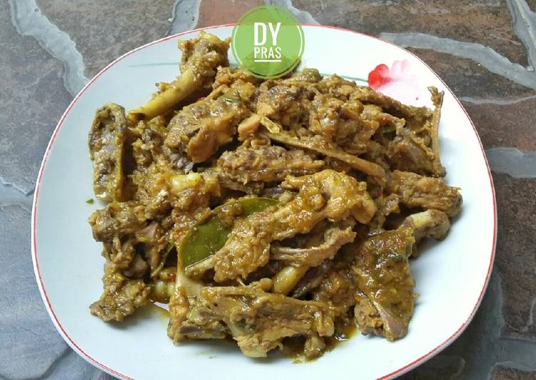 Rica-rica Tulang Ayam