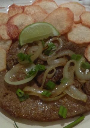 Una foto de Hígado encebollado