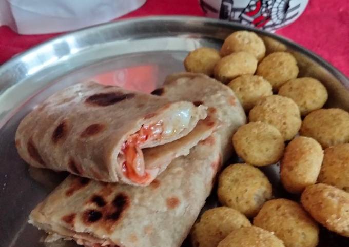 Cheesy Roti Cheesy roti Recipe by Epseeta Panigrahi - Cookpad
