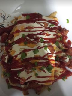 Una foto de Yaroha de tuna con papas