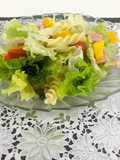 Ensalada con aderezo de durazno