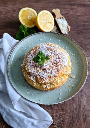 Une photo de Gâteau à la noix de coco!!
