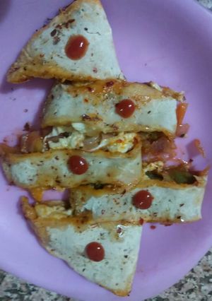 A picture of Cheesy Rolls.