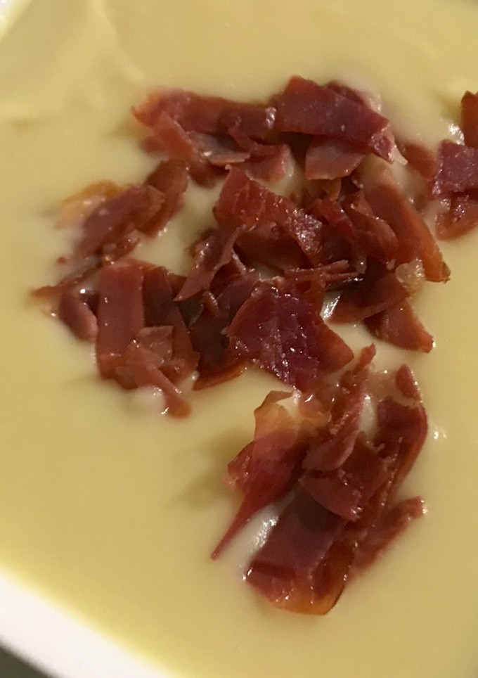 Una foto de Crema de puerro y patata
