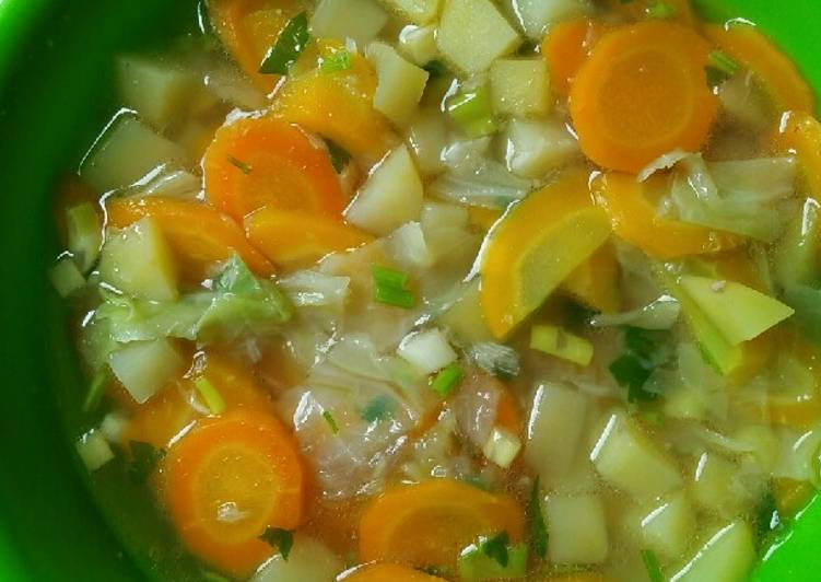 Sup sayur sederhana