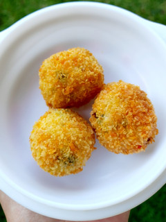 Foto resep Bola Bola Nasi - Mpasi 1 tahun