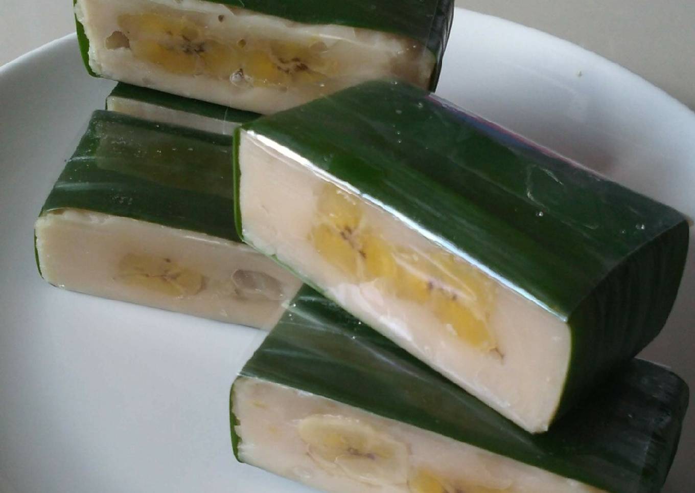 Kue Nagasari Potong