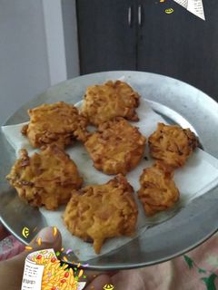 A picture of Mix Pakode.