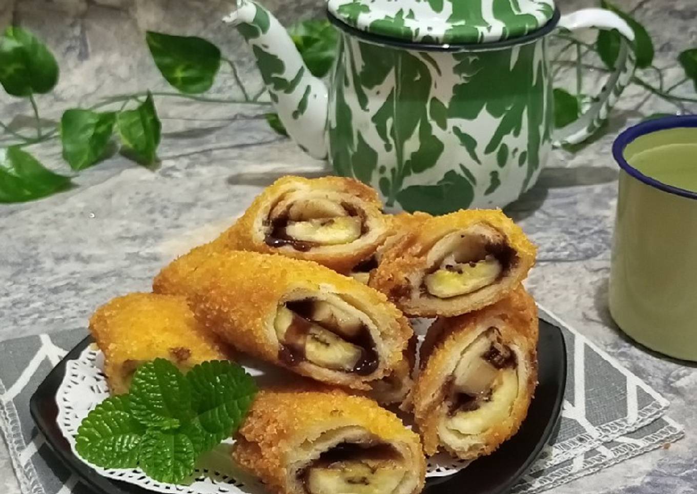 Roti Tawar Gulung Pisang Coklat Keju