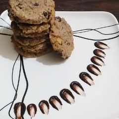 A picture of Broken wheat and cornflake cookies.